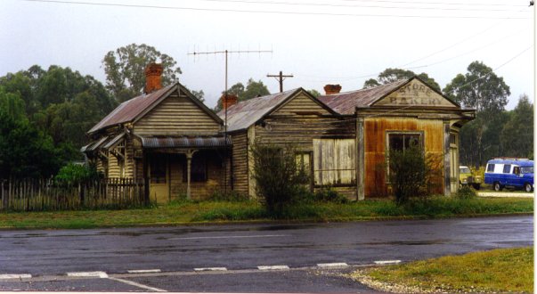 Old Bakery - Central Victoria - Click to Return